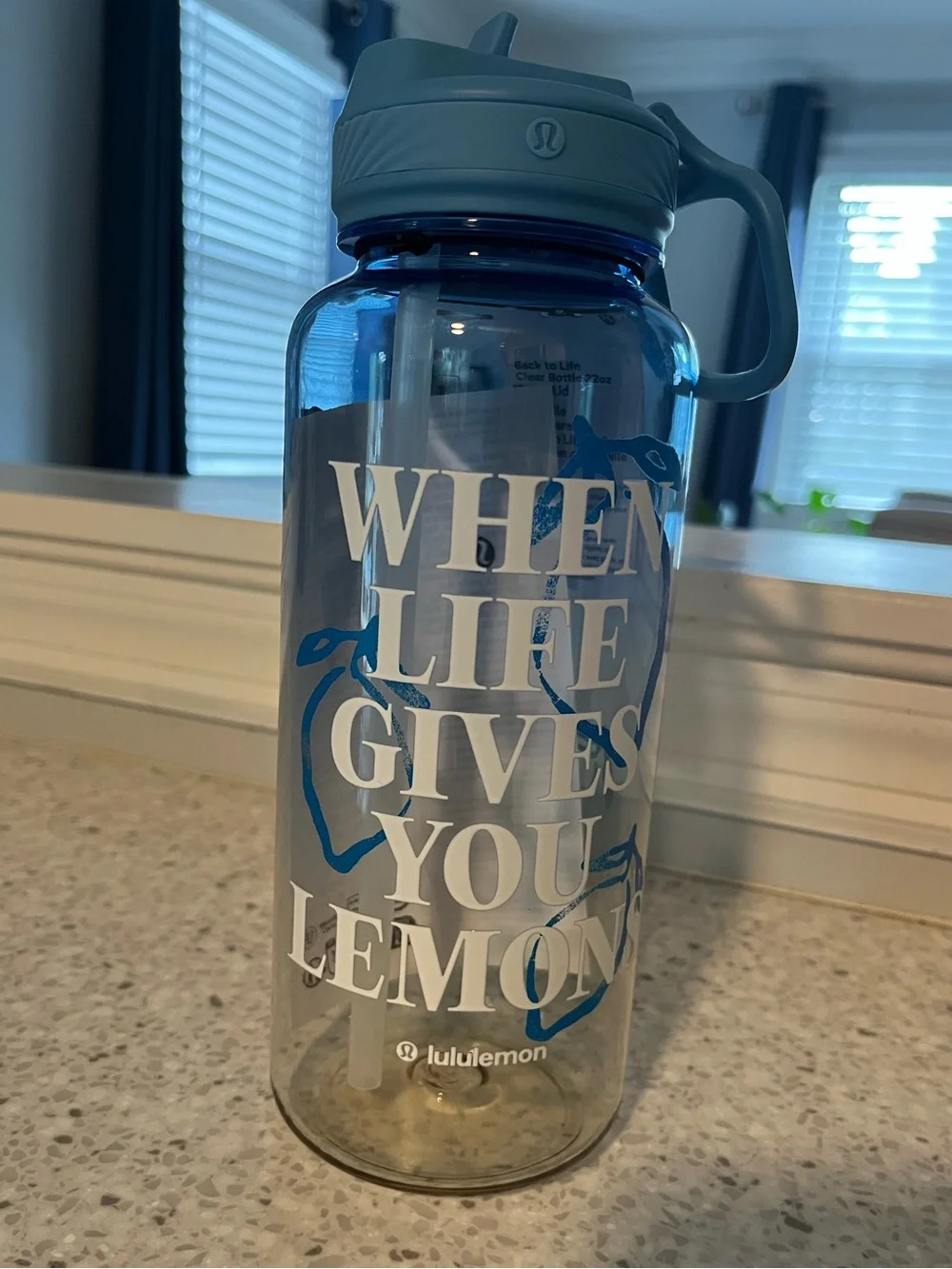 lululemon Back to Life Clear 32oz Bottle